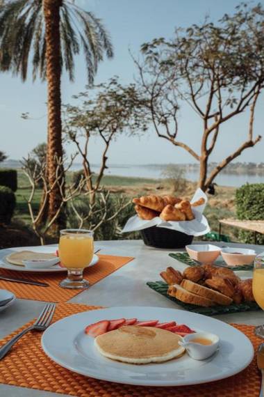 Jolie Ville Hotel & Spa Kings Island Luxor