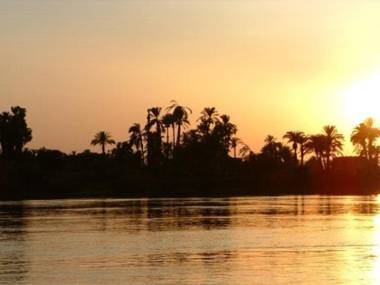 Home Sweet Home Luxor Apartments