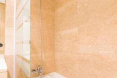 2149-Amazing groundfloor 3 bedrooms on golf pools