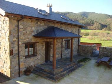 Apartamentos Rurales Posada de las Hoces