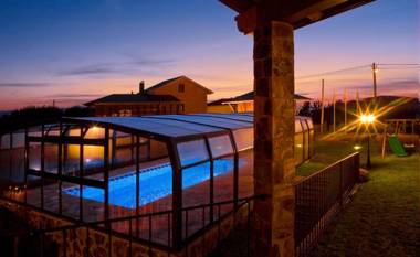 Apartamentos Rurales El Fresnu