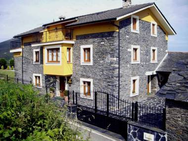 Apartamentos Rurales Los Galpones