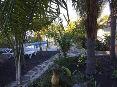 Apartamentos y Bungalows Finca Colón