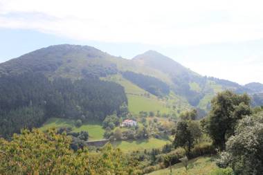 Casa Rural Zelaieta BerriBi