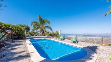 Casa del Alize Sayalonga by Ruralidays