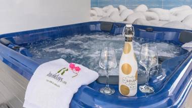 Villa Javier Sayalonga by Ruralidays