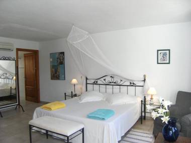 Hotel Rural Can Maries