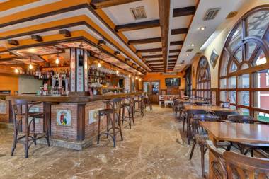 Hostería El Bodegón De Gredos