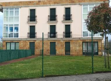 Apartamentos Playa de las Catedrales 3000