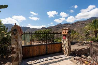 Las Casas de la Rueda - El Patio