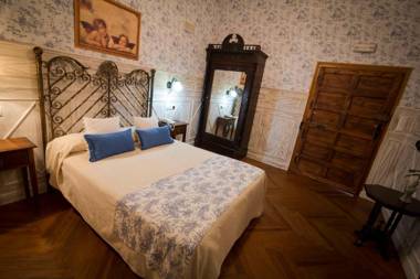 Hospedería Real Casona la Beltraneja