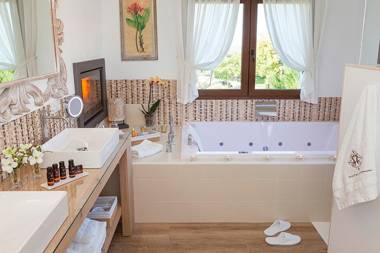 El Racó de Madremanya - Adults only