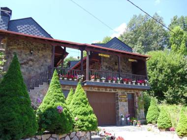 Alojamientos Rurales El Fontano