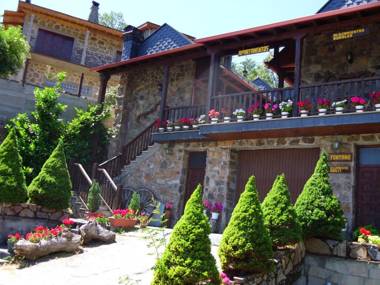 Alojamientos Rurales El Fontano