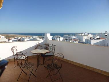 Apartamentos centro de Conil solo FAMILIAS