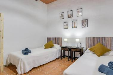 Finca Abril 3 Piscina Compartida