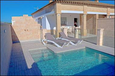 Chalet Peñuelas con piscina