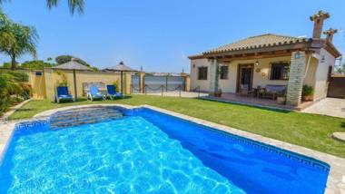 Casa Pepi 2 dorm Conil de la Frontera by Ruralidays