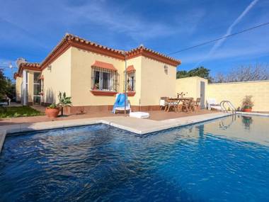 Ferienvilla mit Privatpool und weitem Blick