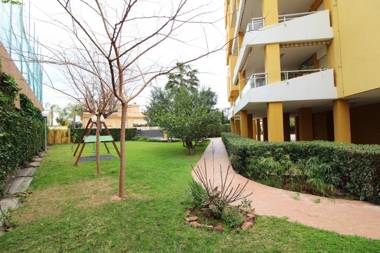 Global Properties Apartamento en urbanización Brezo Nova Canet