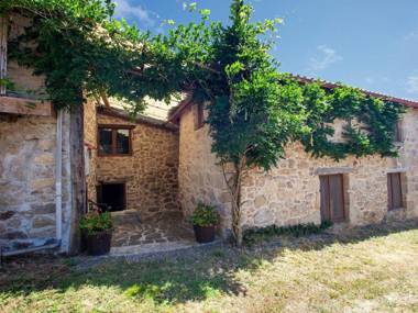 Cosy home in farmhouse in the Ribeira Sacra