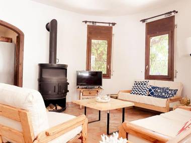 Villa Dos Calas - Bonita casa de estilo rustico y piscina de agua salada