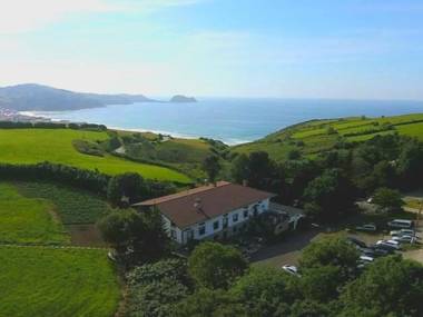 Hotel Berazadi Berri