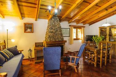 Casas rurales Batan Rio Tus