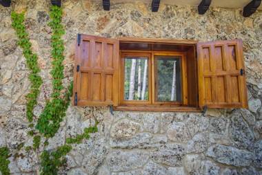 Casas rurales Batan Rio Tus