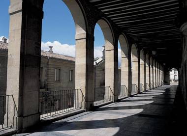 La Casa de Los Arquillos