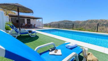 Villa Jazmin Vinuela by Ruralidays