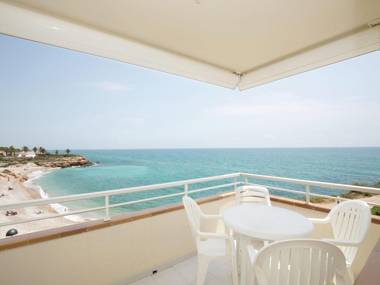 Well-kept apartment with views of the sea two swimming pools near Vinaròs