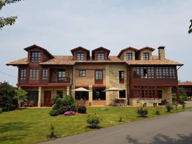 Hotel Casona De Tresali