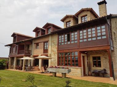 Hotel Casona De Tresali