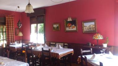 Apartamentos Rurales La Cirigüeña