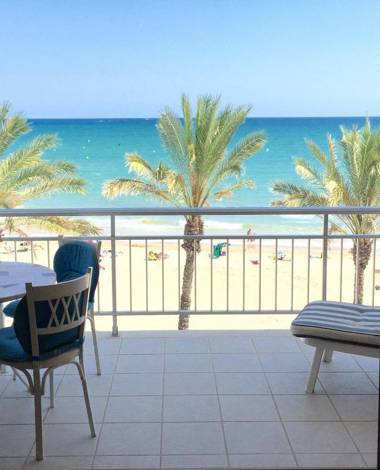 APARTMENT IN FRONT OF THE MEDITERRANEAN by HLCLUB HUTB-15923 ADA2