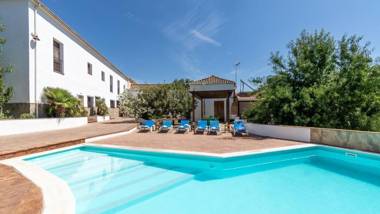 Cortijo La Era Villanueva del Trabuco by Ruralidays