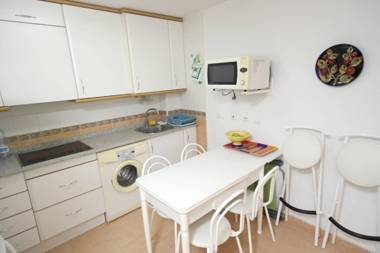 AR1B Acogedor estudio a pie de playa