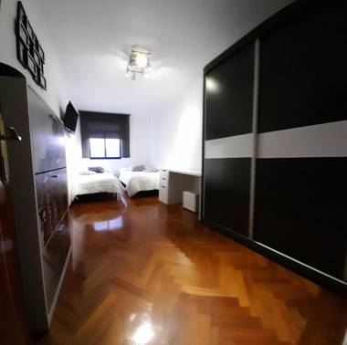 Stunning 3-Bed Apartment in Vilagarcia de Arousa