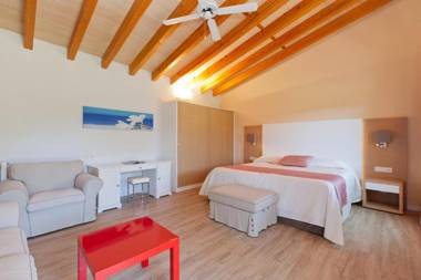 Finca Son Roig by Valentin