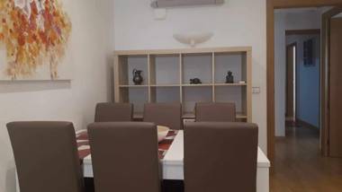 Laura House The Style Airport BCN