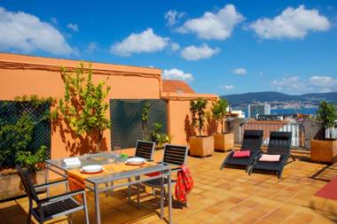 El Ático de Vigo by I N Z U L A E