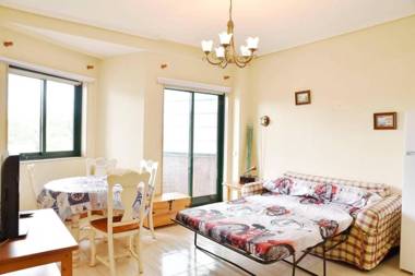 Beautiful apartment in front of the Beach