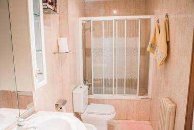 Beautiful Touristic Apartment in front of the Beach Samil 55. 2nd floor.