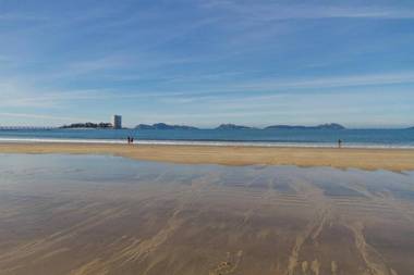 Piso En La Playa Samil 2 C