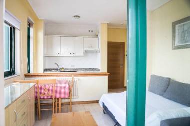 Centric Flat Unbeatable area Close to the Beach