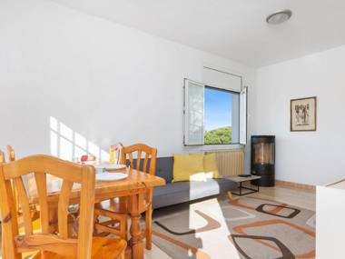 Cozy villa in Lloret de Mar with private pool for 11 pax