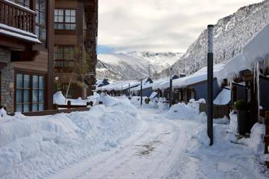 Val de Ruda Luxe 40 by FeelFree Rentals