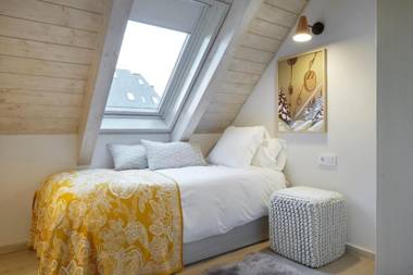 Val de Ruda Luxe 50 by FeelFree Rentals