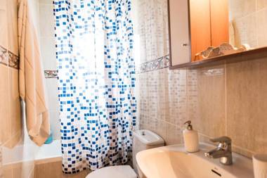 Hauzify I Villa Parc